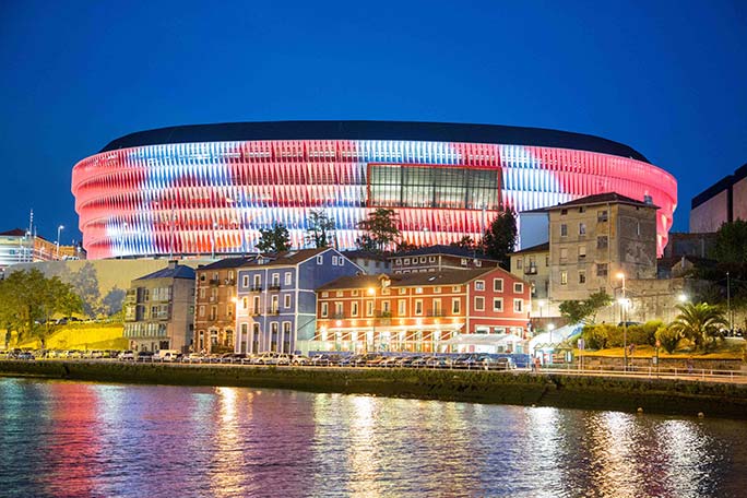 San Mames estadio noche