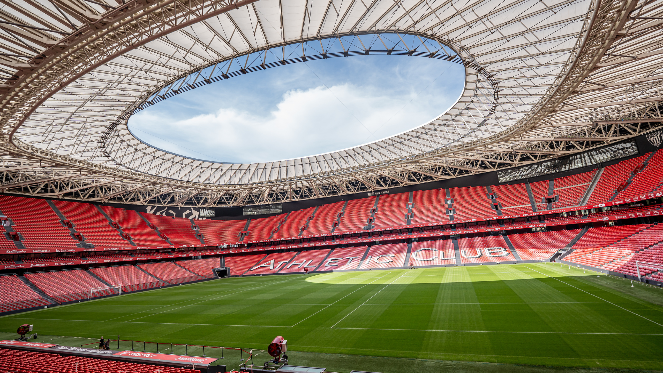 estadio-san-mames-campo-por-dentro